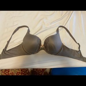 Body by Victoria perfect coverage bra (36C) NWOT